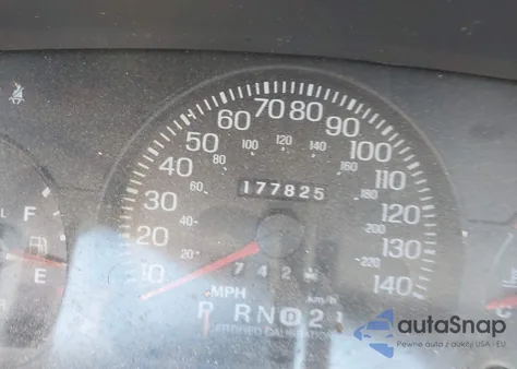 2003 Ford Crown Victoria Police from USA, damaged, VIN 2FAHP71W03X178609